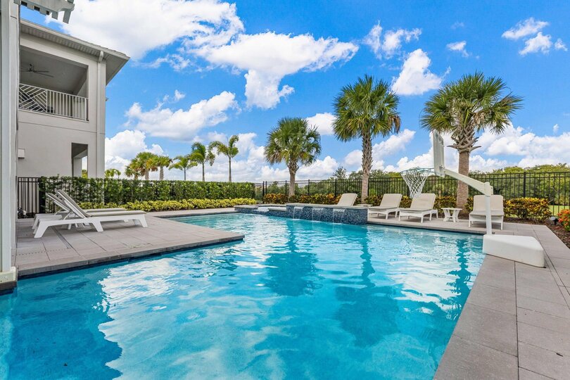 5 Star Villa Opus – A Signature Luxury Estate