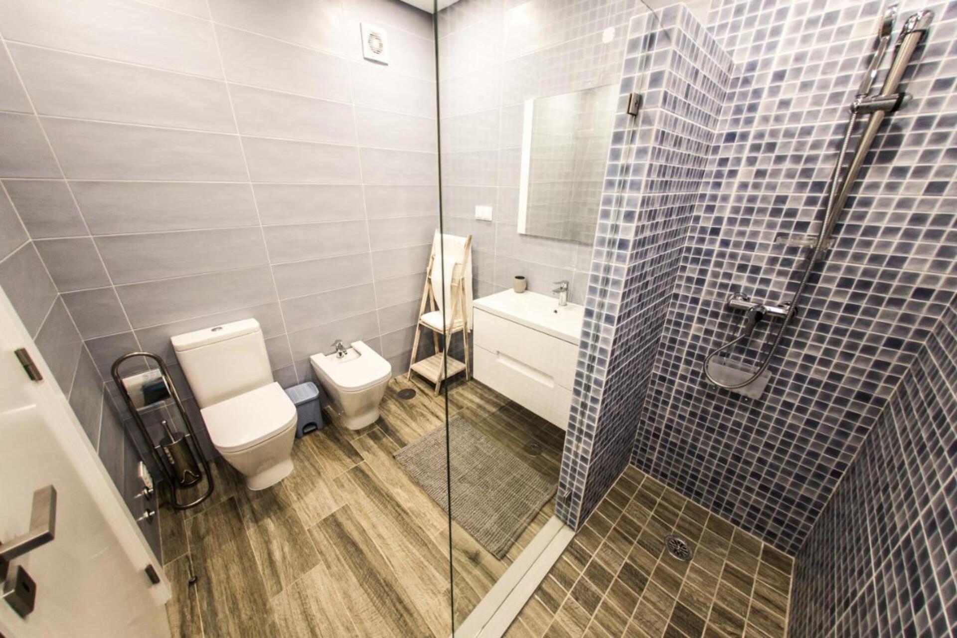 Luxurious 2BR apartment Family Friendly with balcony, Leiria Apartment 1006