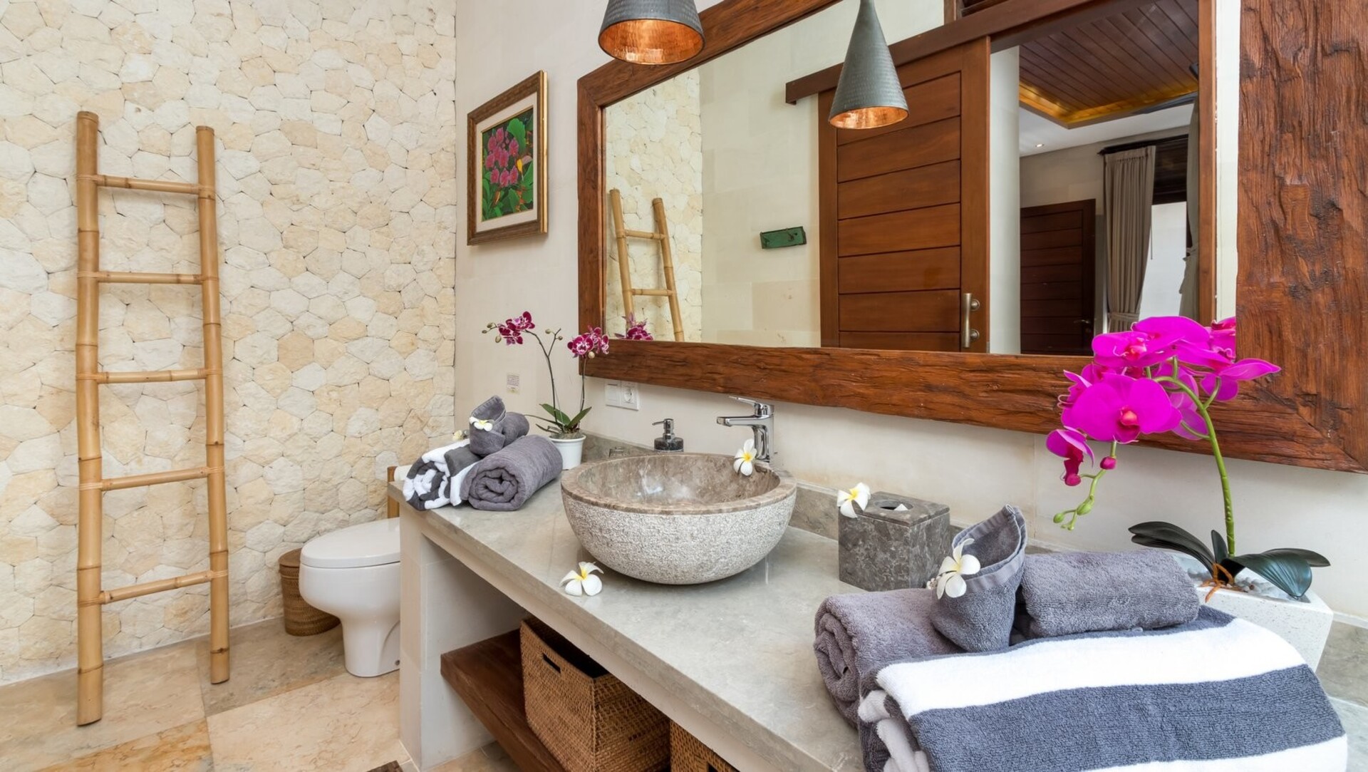 Enjoying Your Holiday in a Luxury 5 Star Villa in Candidasa, For Less Than a Hotel, Villa Bali 2243