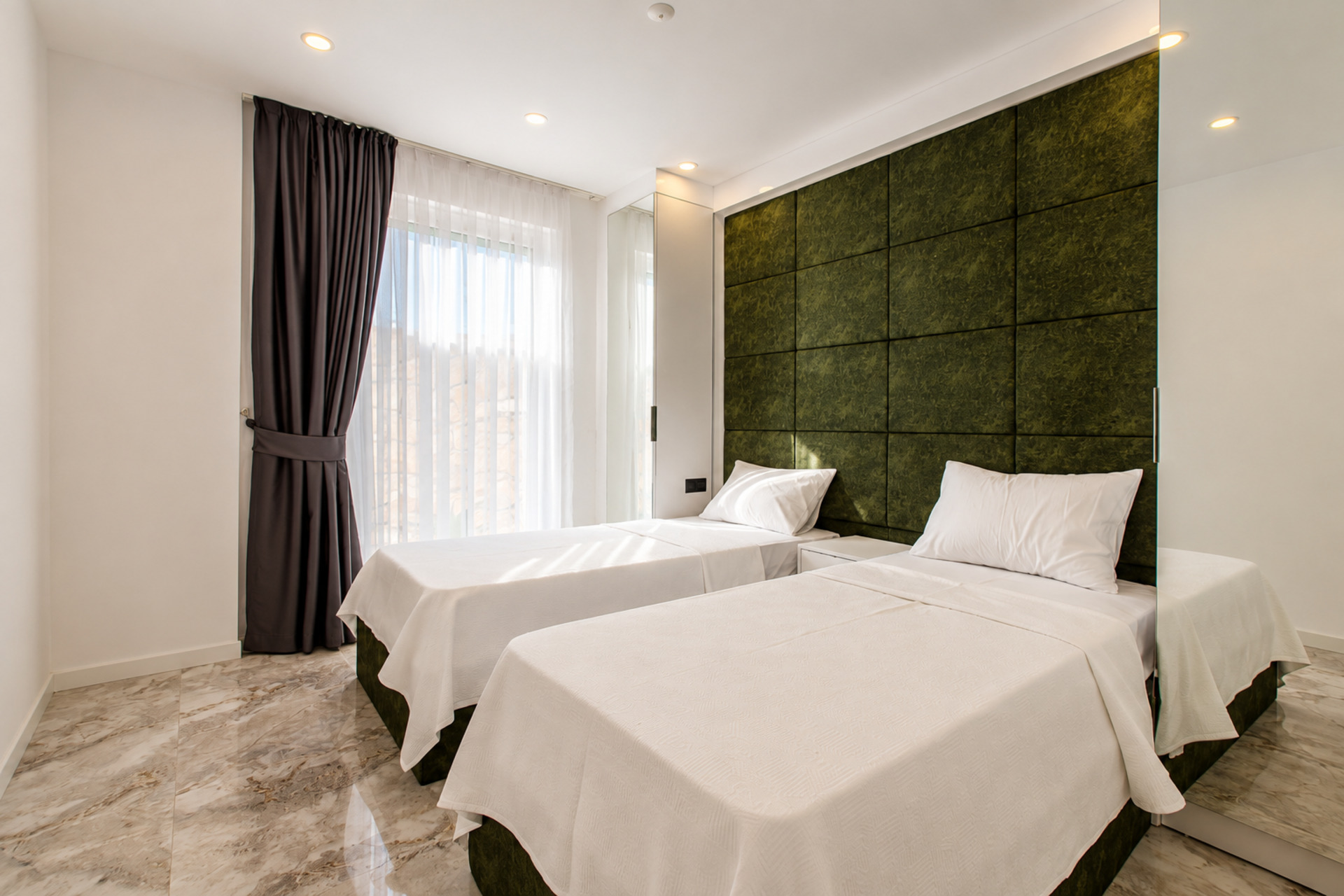 5 Star Villa Summit – Panoramic Mountain & Sea Escape