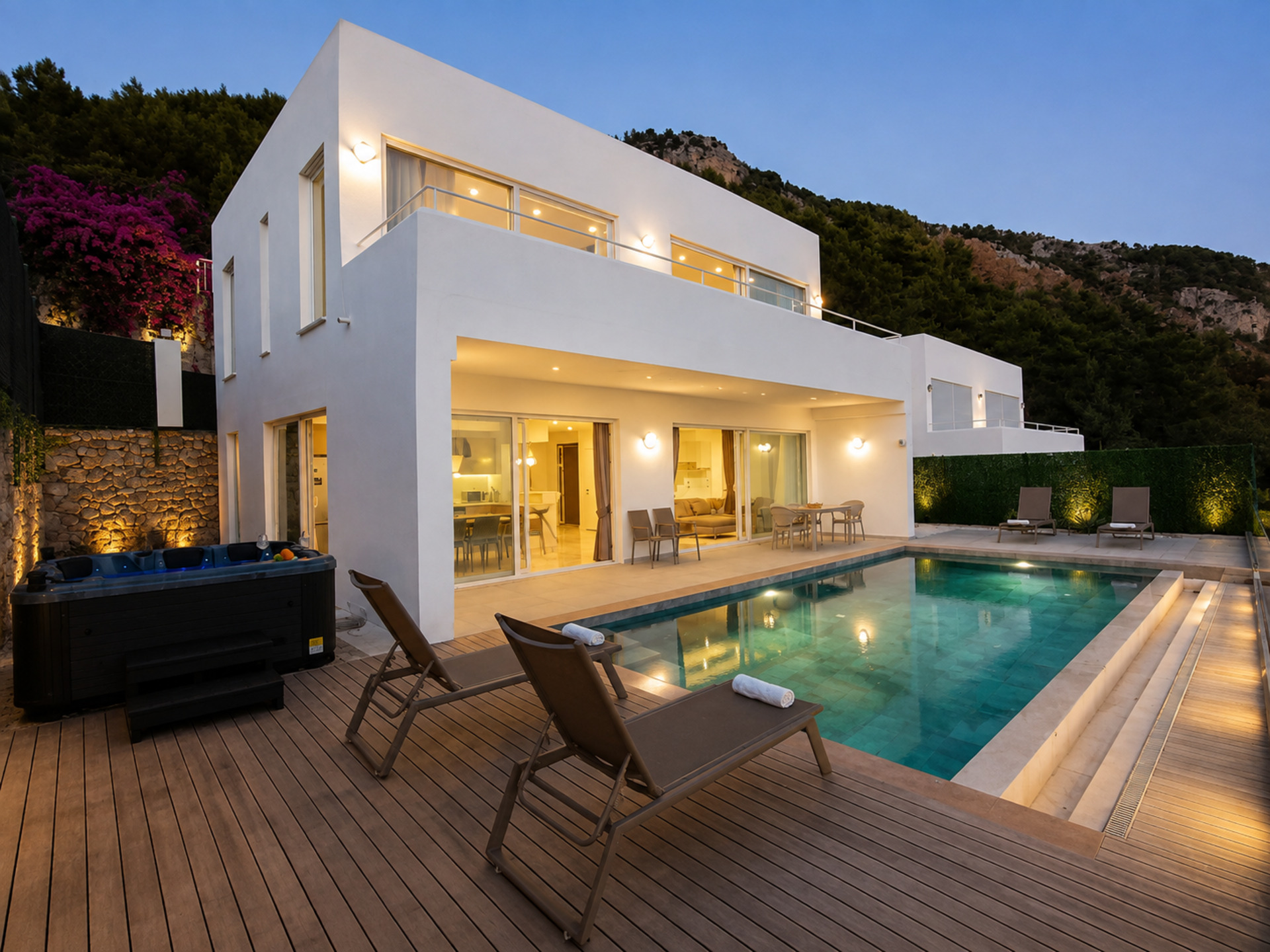 5 Star Villa Summit – Panoramic Mountain & Sea Escape
