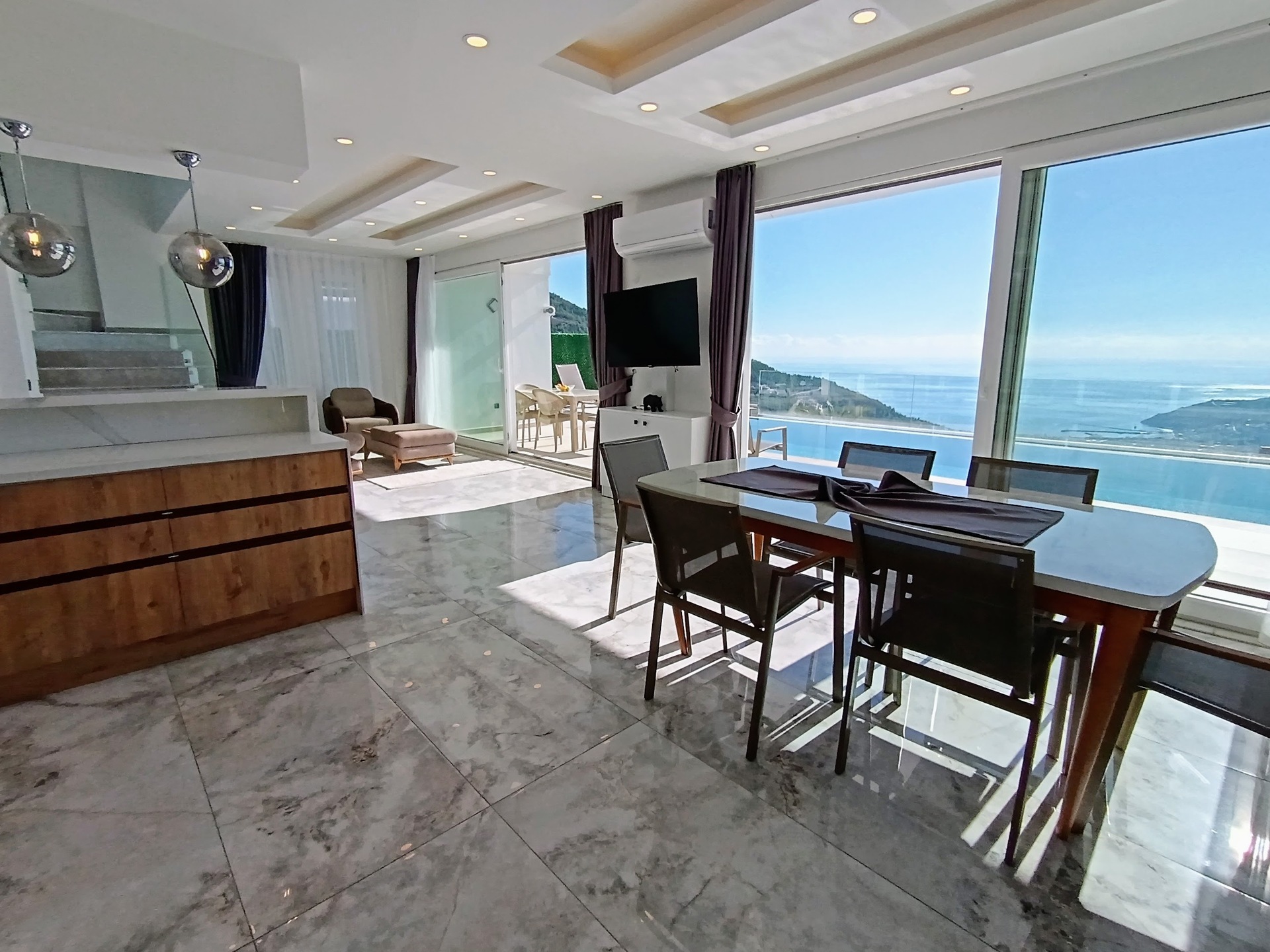 5 Star Villa Summit – Panoramic Mountain & Sea Escape