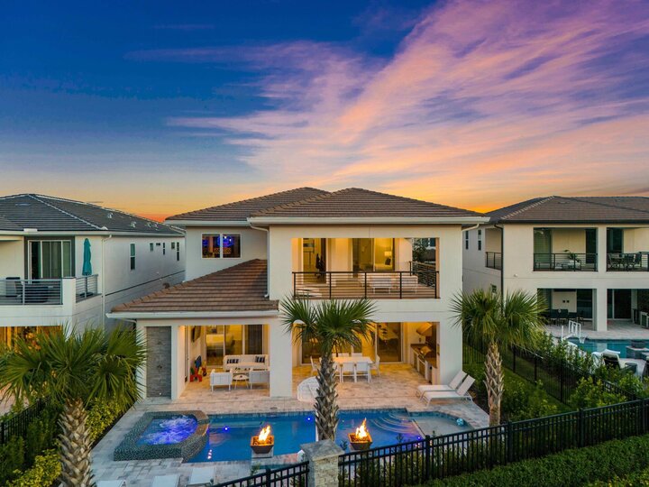 5 Star Villa Regent – A Distinguished Private Residence, Kissimmee, United States