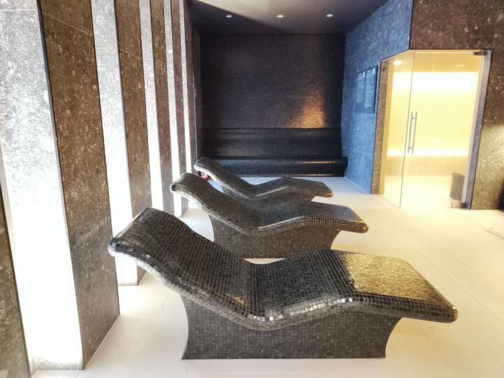 Pool Indoor