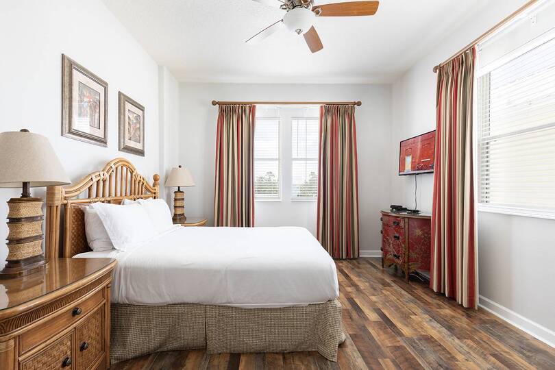 Perfect 4 Bedroom Villa, Reunion Resort Villa 1013