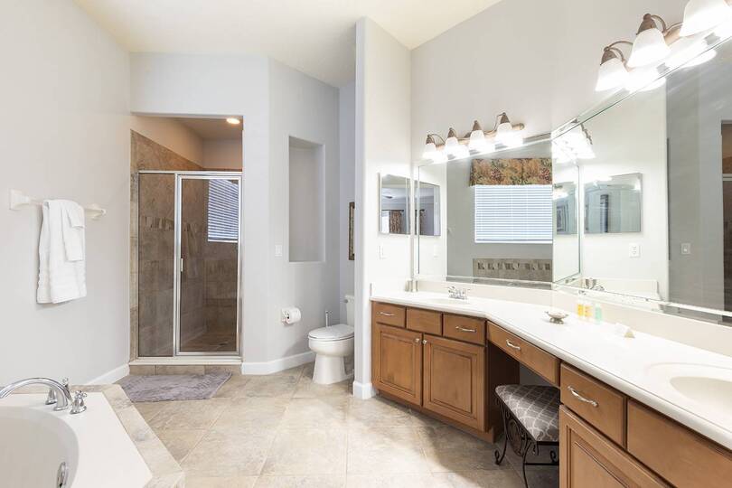Perfect 4 Bedroom Villa, Reunion Resort Villa 1013