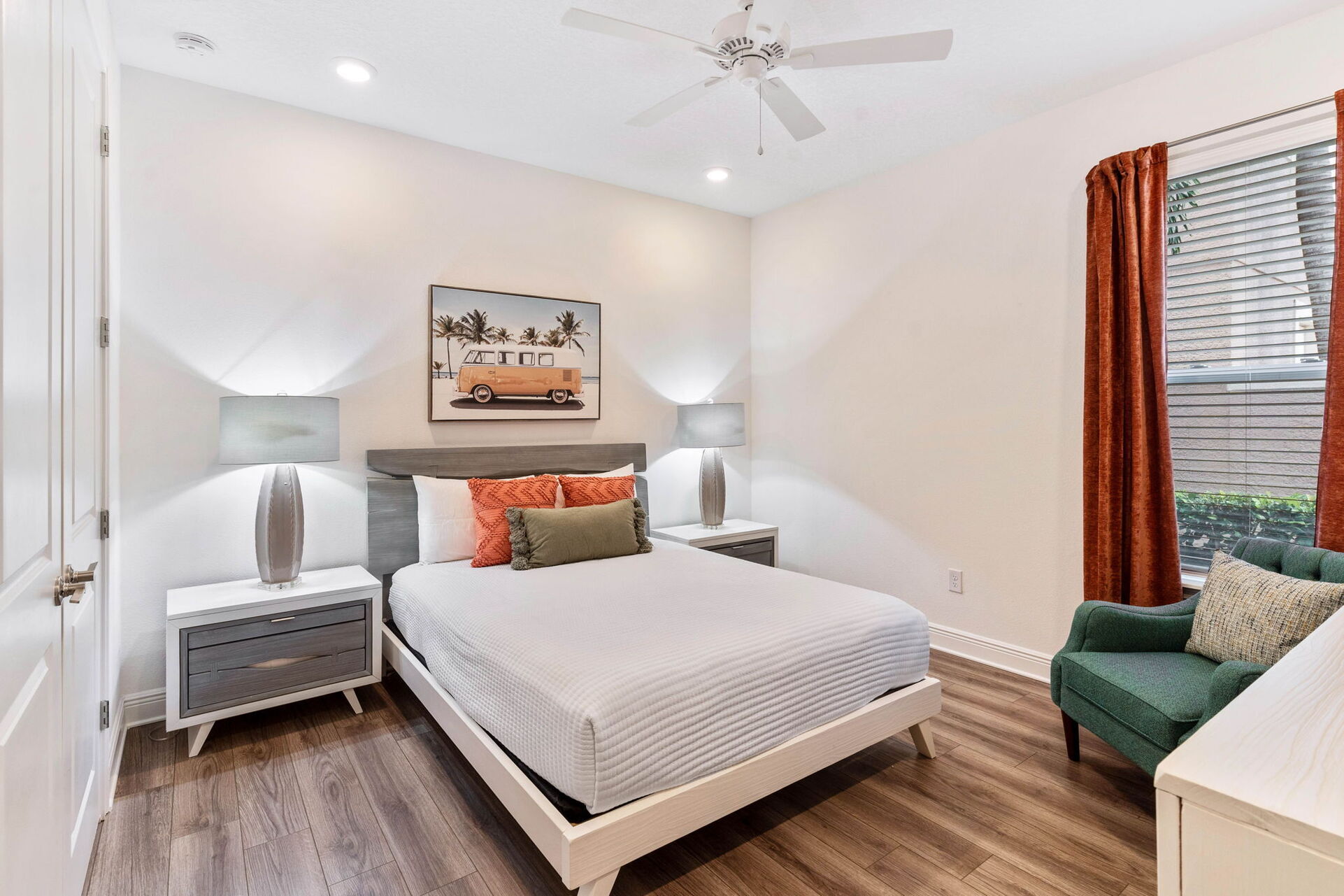 Rent the Perfect 4 Bedroom Villa, Reunion Resort Villa 1018