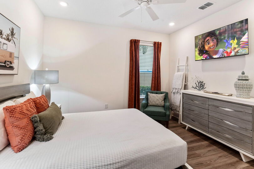 Rent the Perfect 4 Bedroom Villa, Reunion Resort Villa 1018