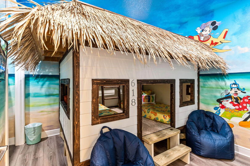 [amenities:themed-bedroom:1] Themed Bedroom