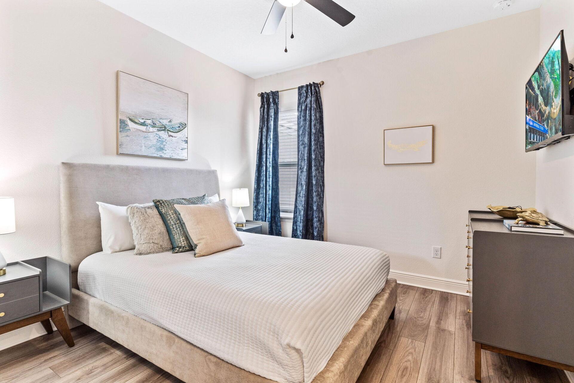 Rent the Perfect 4 Bedroom Villa, Reunion Resort Villa 1018
