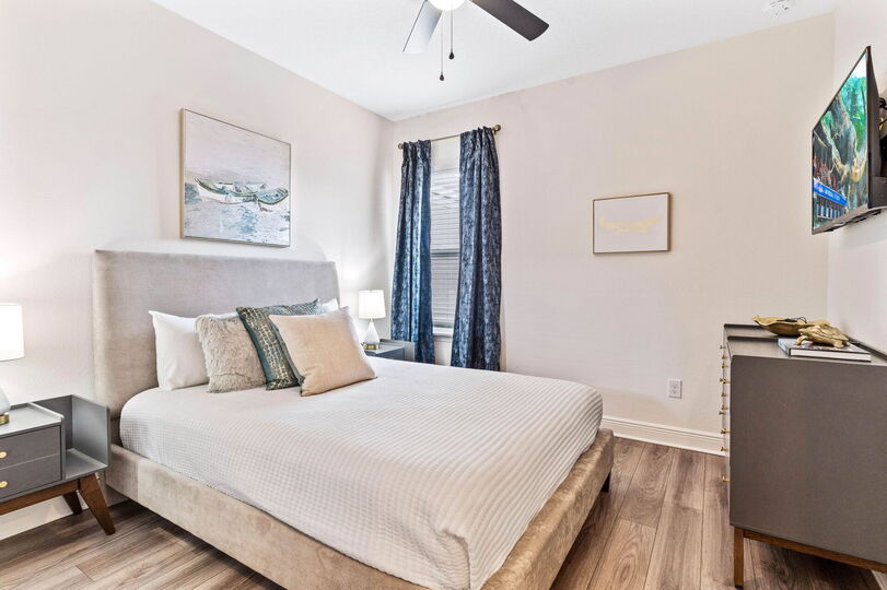 Rent the Perfect 4 Bedroom Villa, Reunion Resort Villa 1018