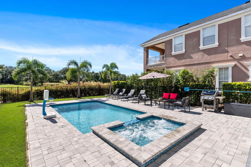 Rent the Perfect 4 Bedroom Villa, Reunion Resort Villa 1018