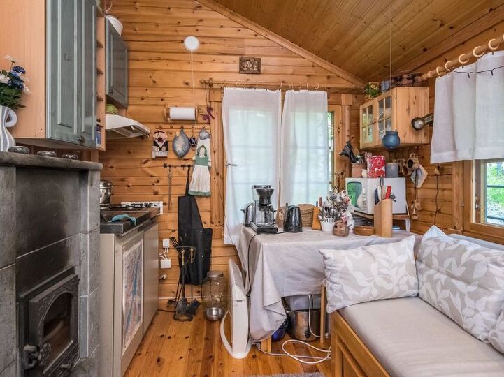 Time to Relax, Heinola 1034