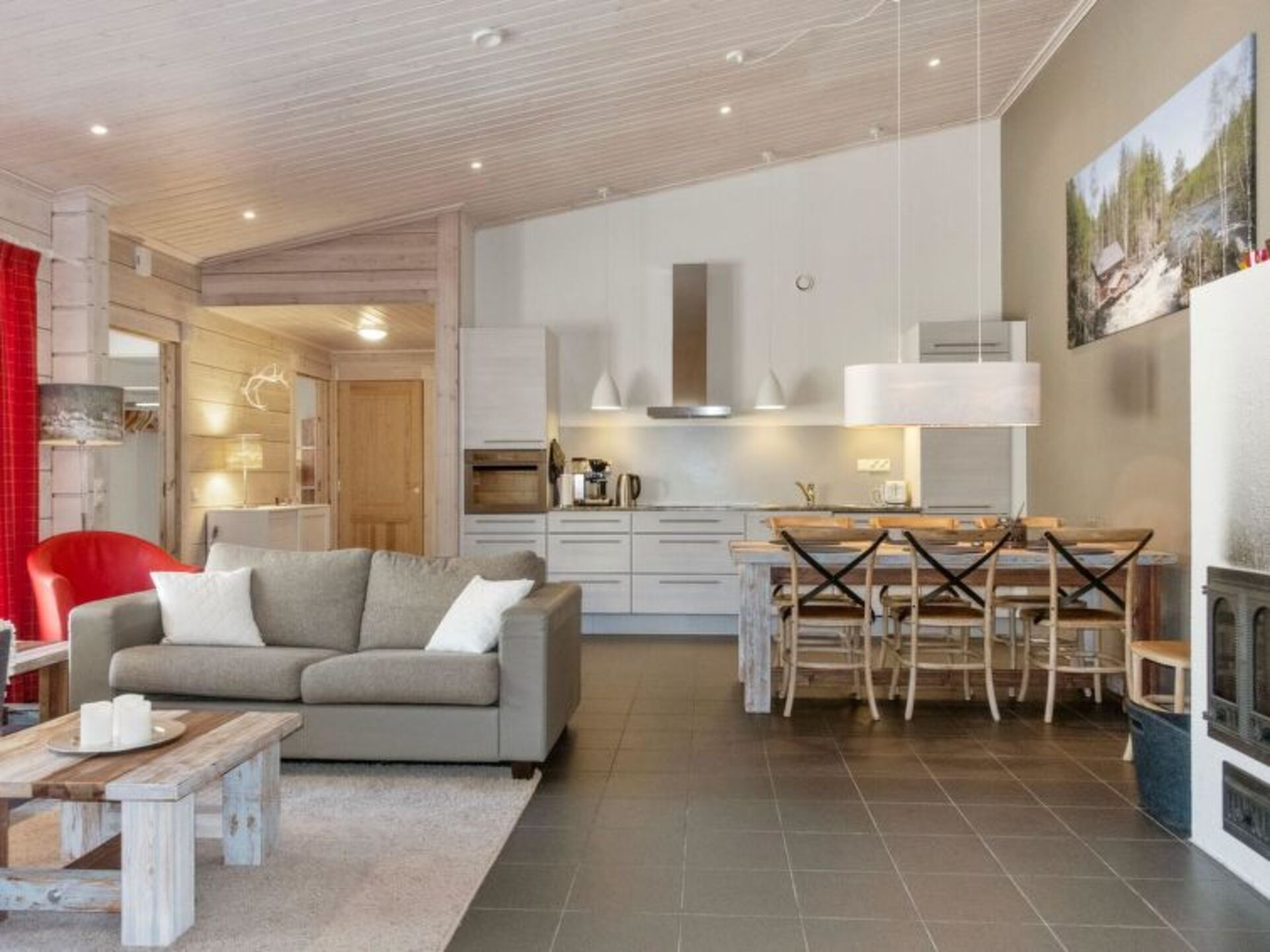 Kitchen / Dining Room