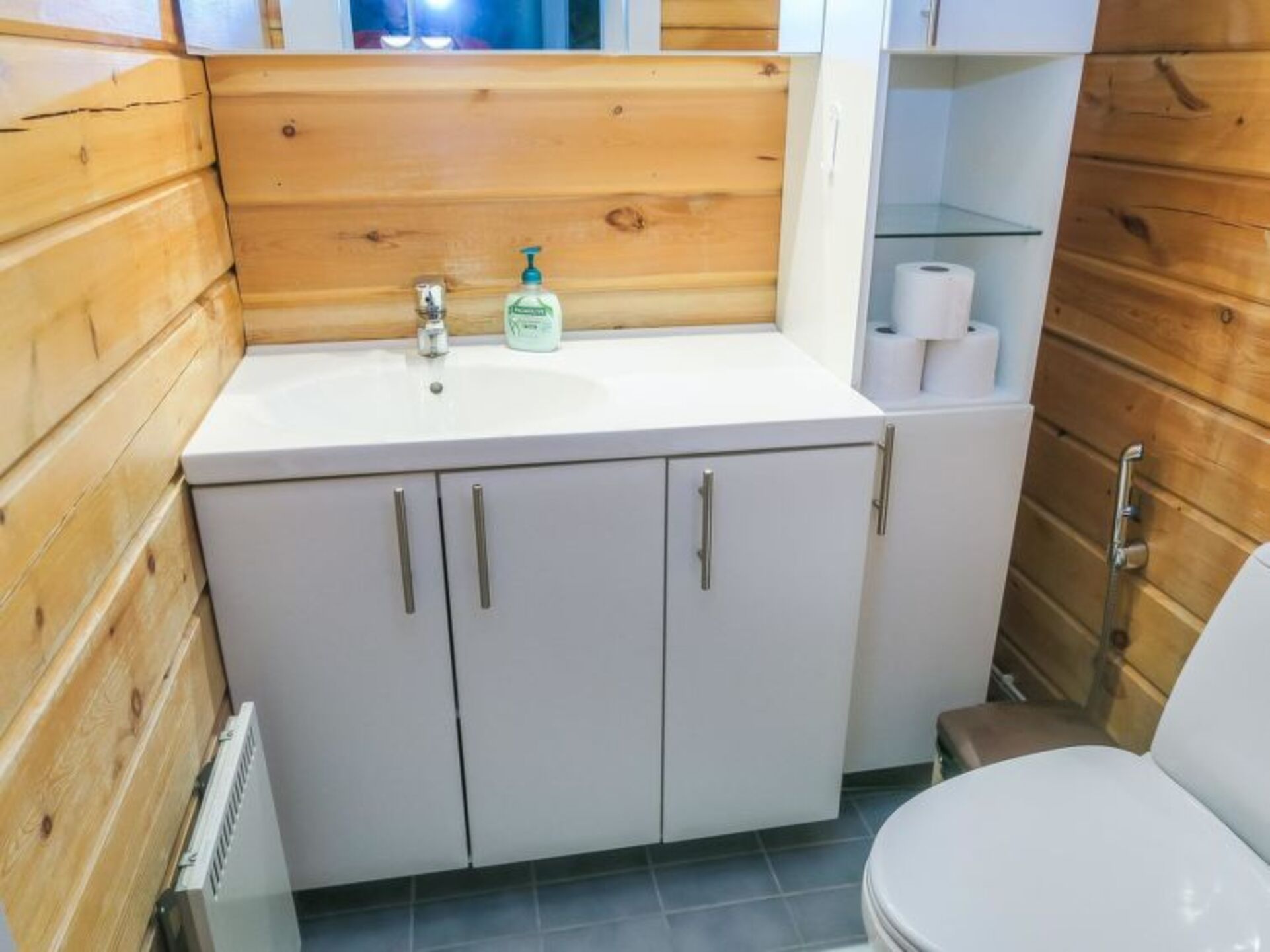 Bathroom / Wellness