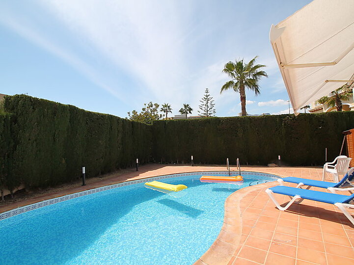 Dream Getaway: Costa Blanca 3 Bedroom Villa,1002, La Nucía, Spain