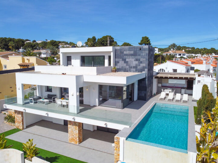 Dream Home Alert: 4 Bedroom Haven,1021, Teulada, Spain