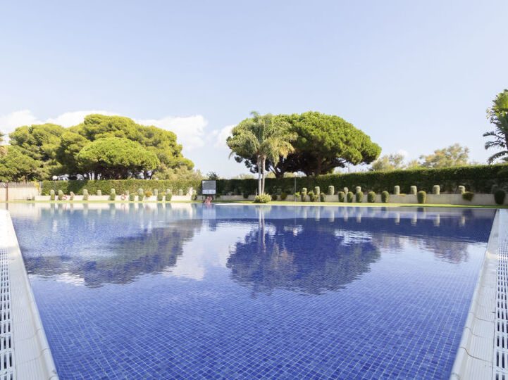 Dreamy 3 Bedroom Villa in Prime Location,1006
