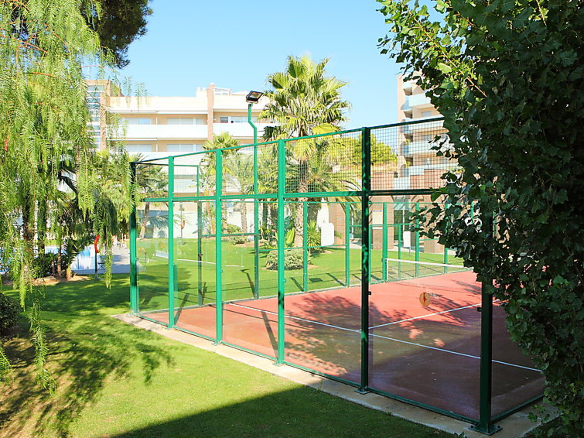 Golden Coast Gem: Modern 3BR Villa, Costa Daurada,1015