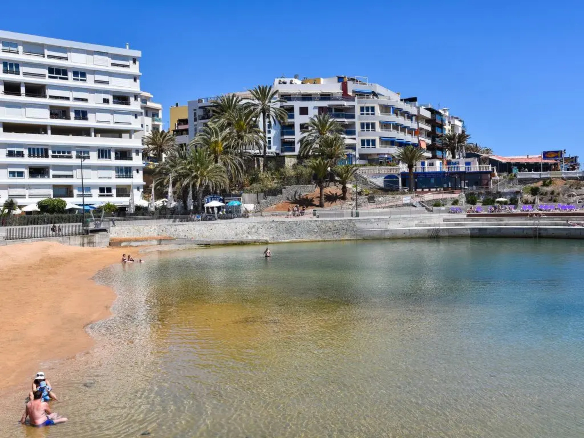 4 Bedroom Villa in Canary Islands,1077