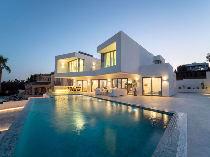 Modern 5 Bedroom Villa in Costa del Sol,1109, Manilva, Spain