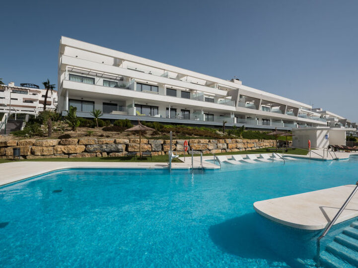 Charming Oceanfront Villa for Rent,1119, Estepona, Spain