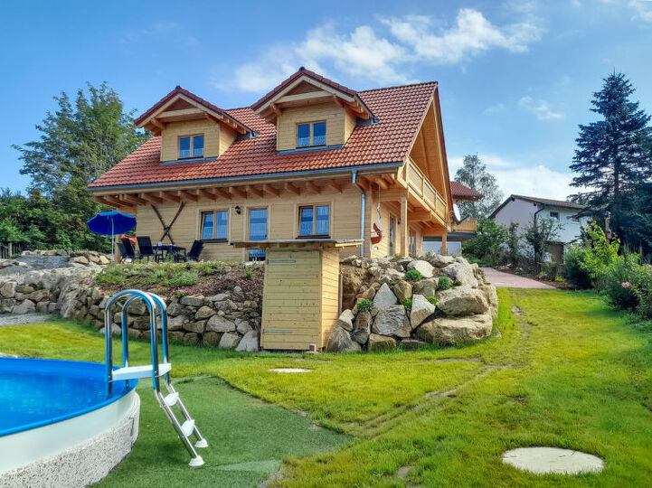 3 Bedroom Gem with Modern Comforts in Bayern,1047, Spiegelau, Germany