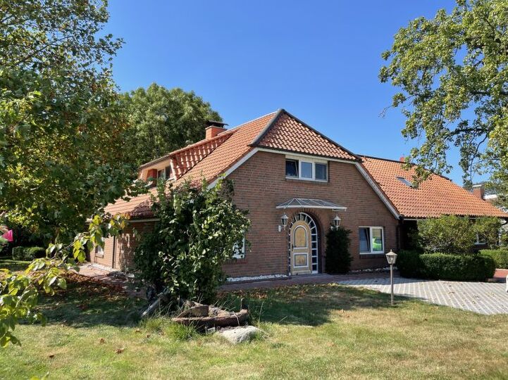 Tranquil 7-Bed Villa Haven,1006, Butjadingen, Germany