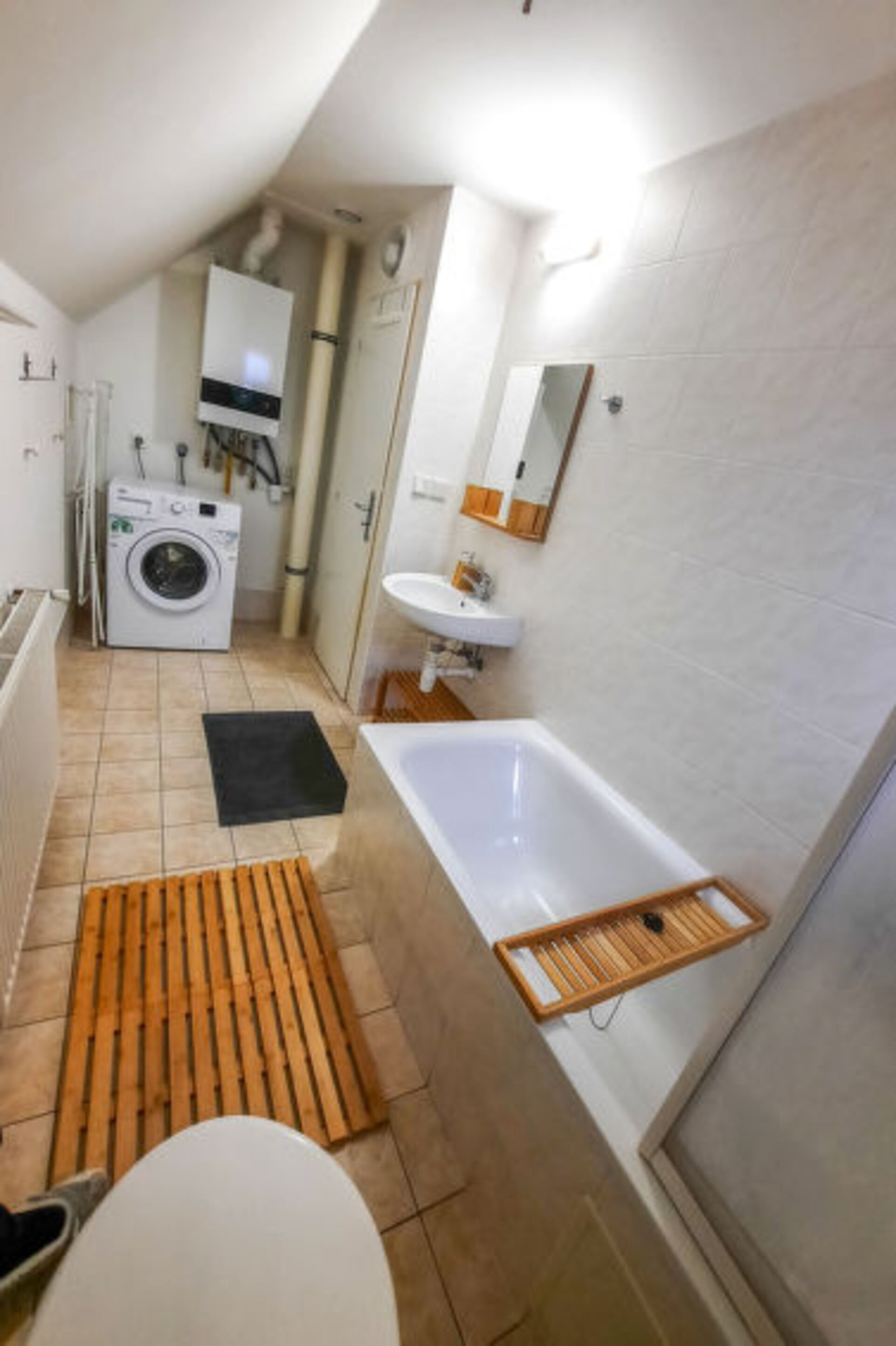Bathroom / Wellness