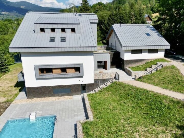 Enchanting Villa Hideaway for Two,1003, Liberecký kraj, Czech Republic