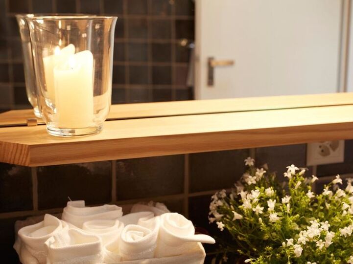 Serenity Found: Chic 3 BR Villa in Obwalden,1007