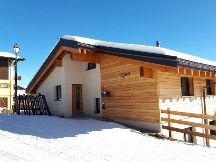 Cozy Alpine Retreat in Valais Villa 1360