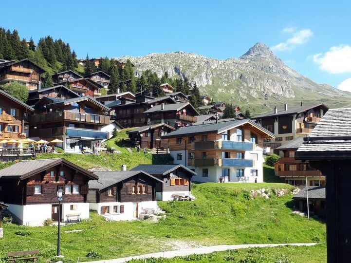 Cozy Alpine Retreat in Valais Villa 1360