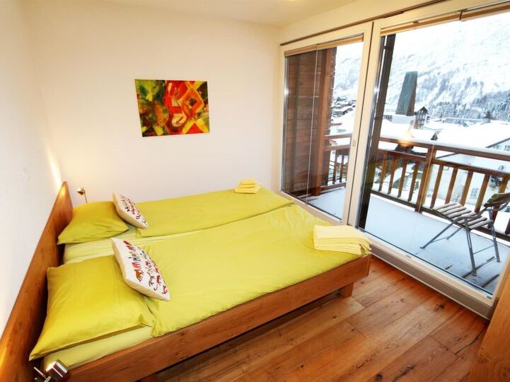Luxurious Alpine Retreat in Valais,1384