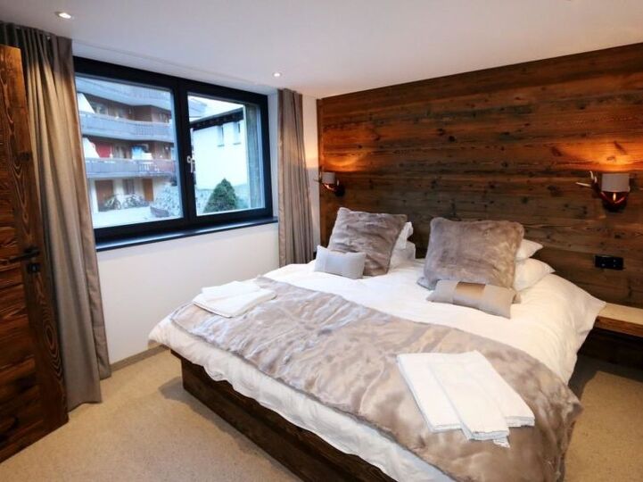 Cozy Villa for Sale in Saas-Fee, 1263