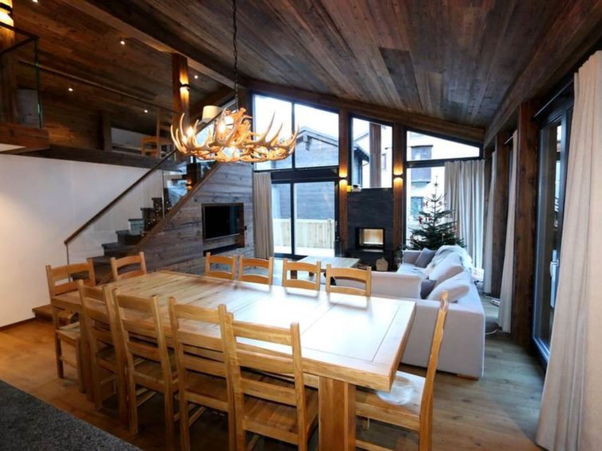Cozy Villa for Sale in Saas-Fee, 1263
