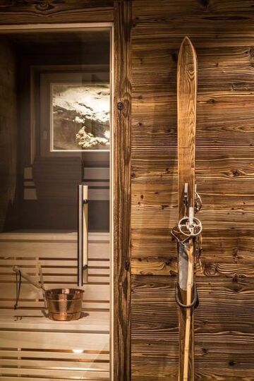 Cozy Villa for Sale in Saas-Fee, 1263