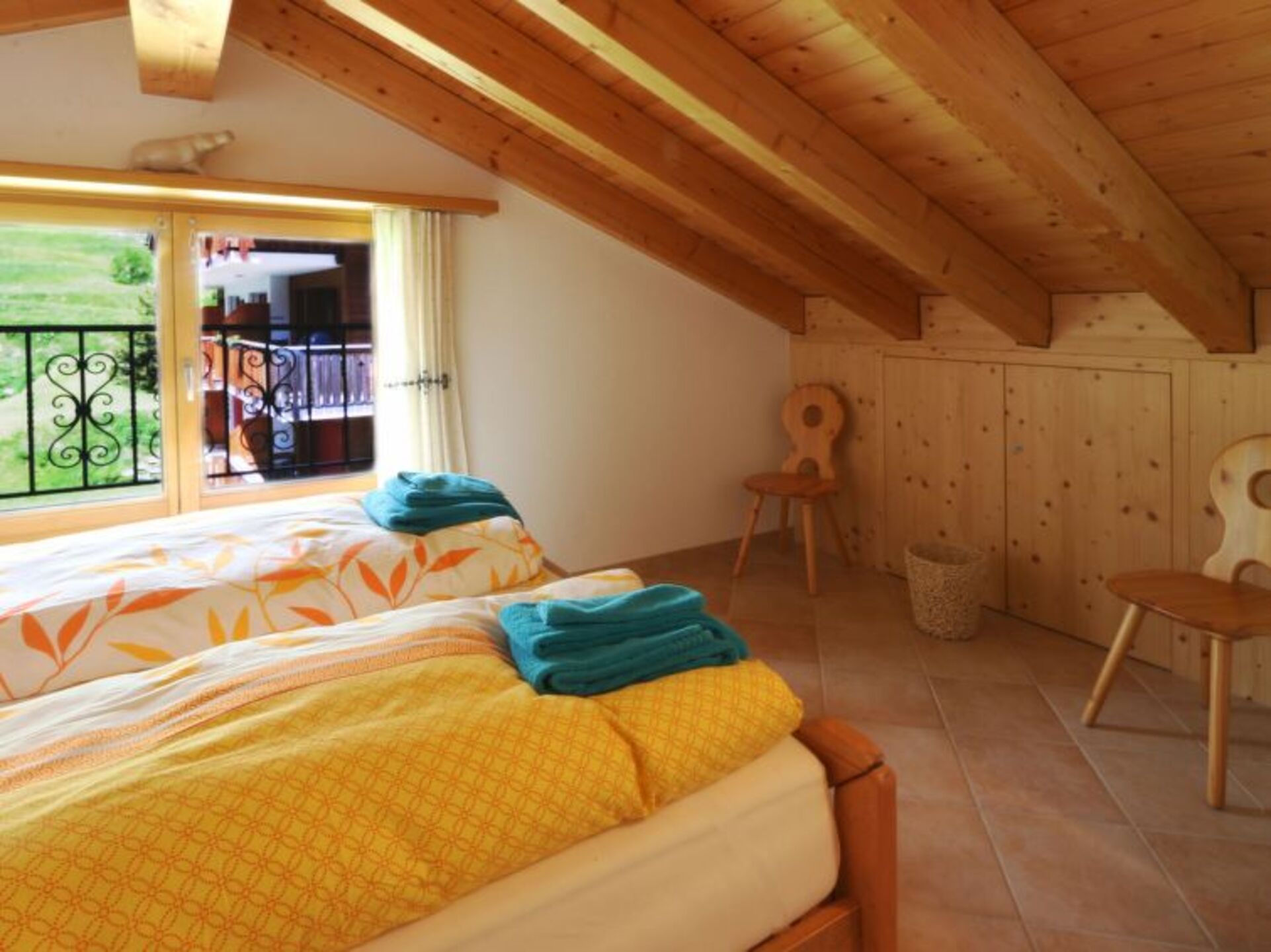 Charming 2 Bed Villa in Saas-Fee, 1268
