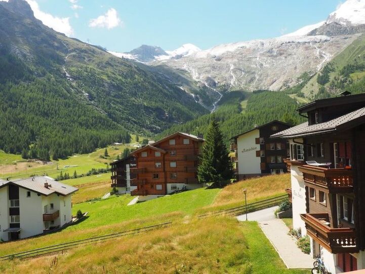 Stunning 3 Bedroom Villa in Saas-Fee, 1269