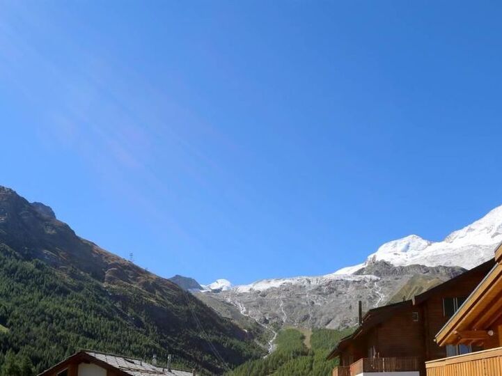 Tranquil Oasis in Saas-Fee, 1271