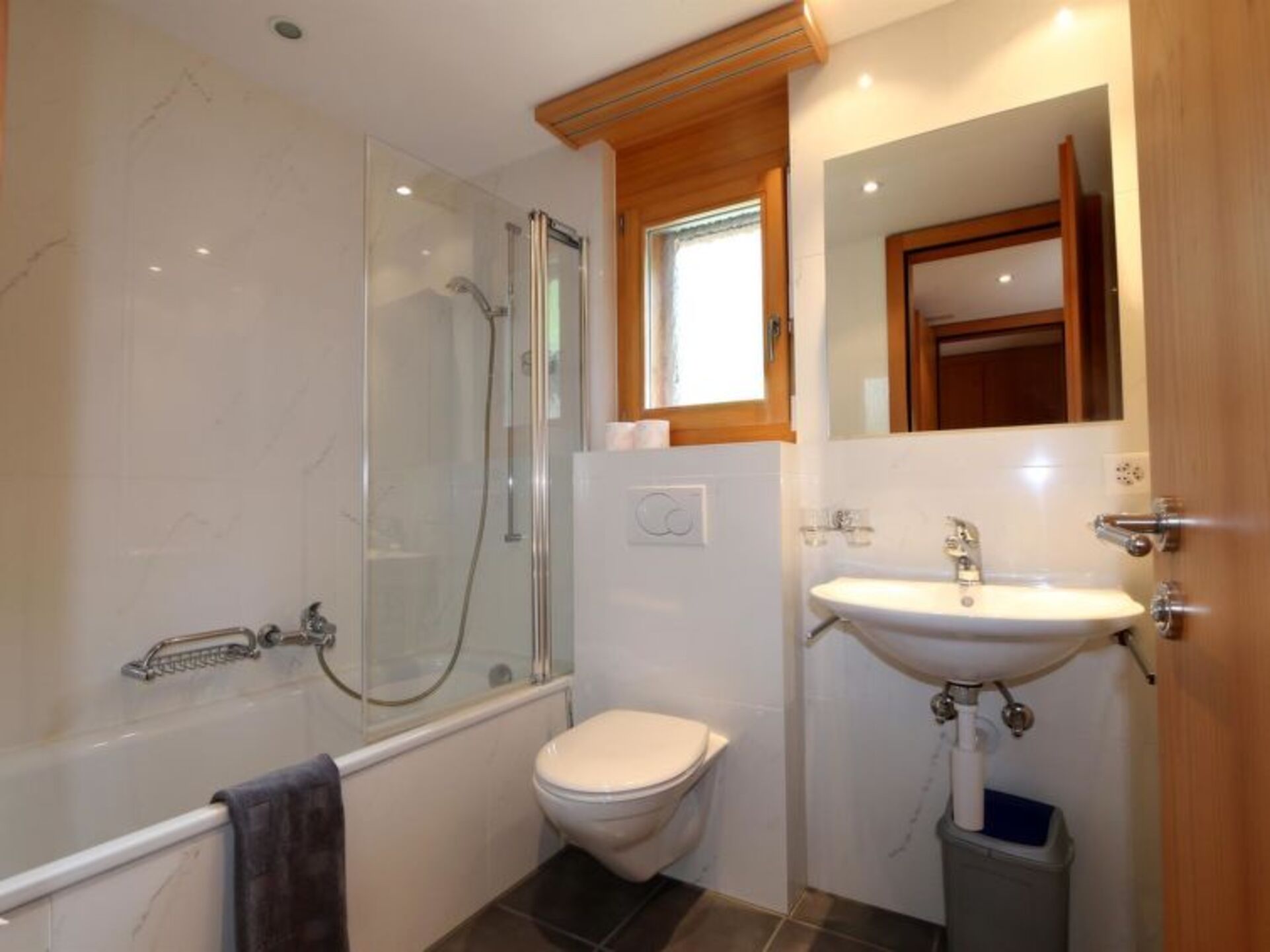 Elegant 3 Bedroom Home in Saas-Fee, 1272