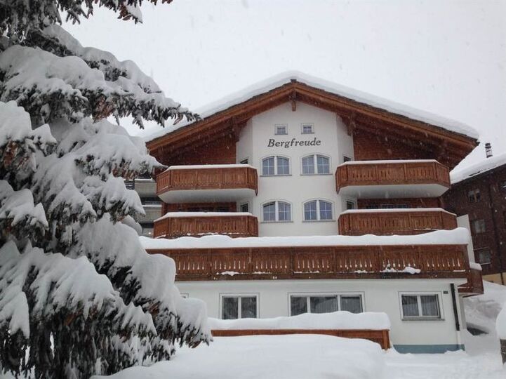 Charming Alpine Retreat in Saas-Fee Village, 1278, Saas-Fee, Switzerland