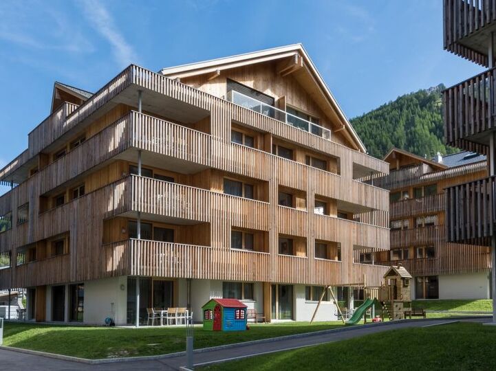 Modern 3 Bedroom Villa in Saas-Grund, 1249