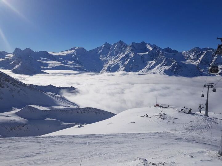 Your Home Away from Home in Saas-Grund, 1239