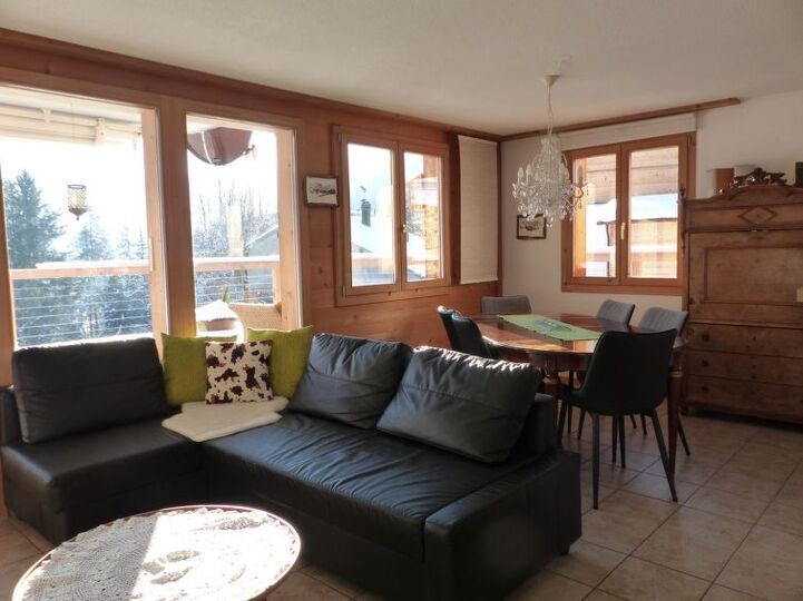Unique 3 Bedroom Villa in Lenk, 1189