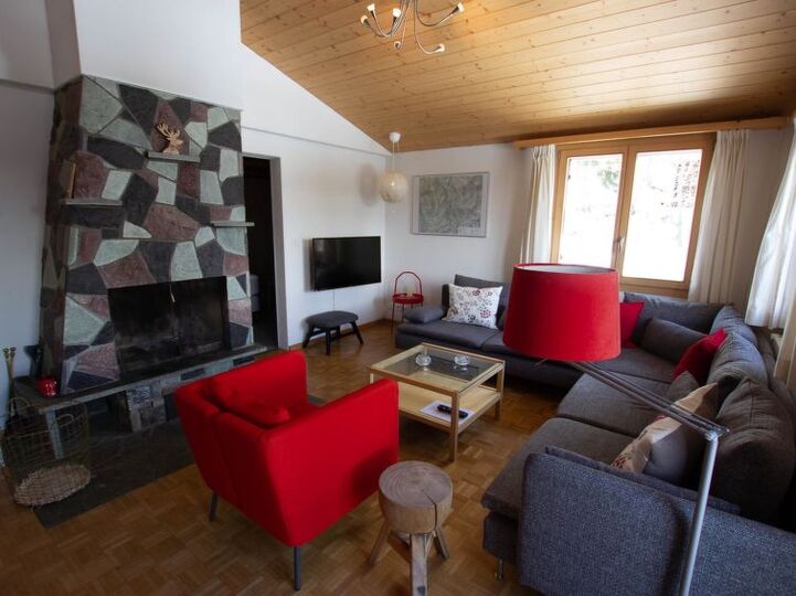 Elegant 4 Bedroom Villa in the Heart of Lenk, 1190