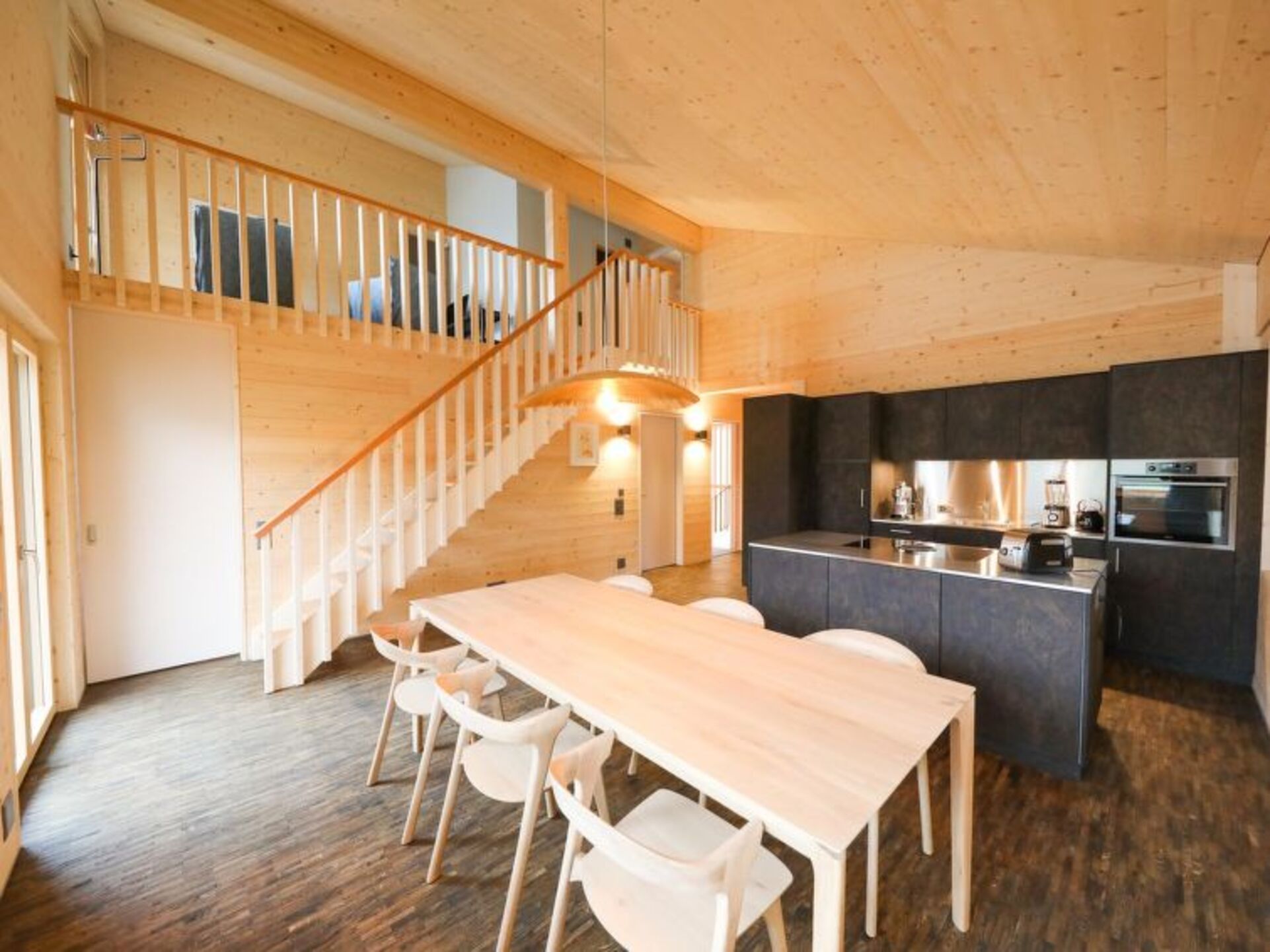 Cozy Haven in Zweisimmen City, 1194