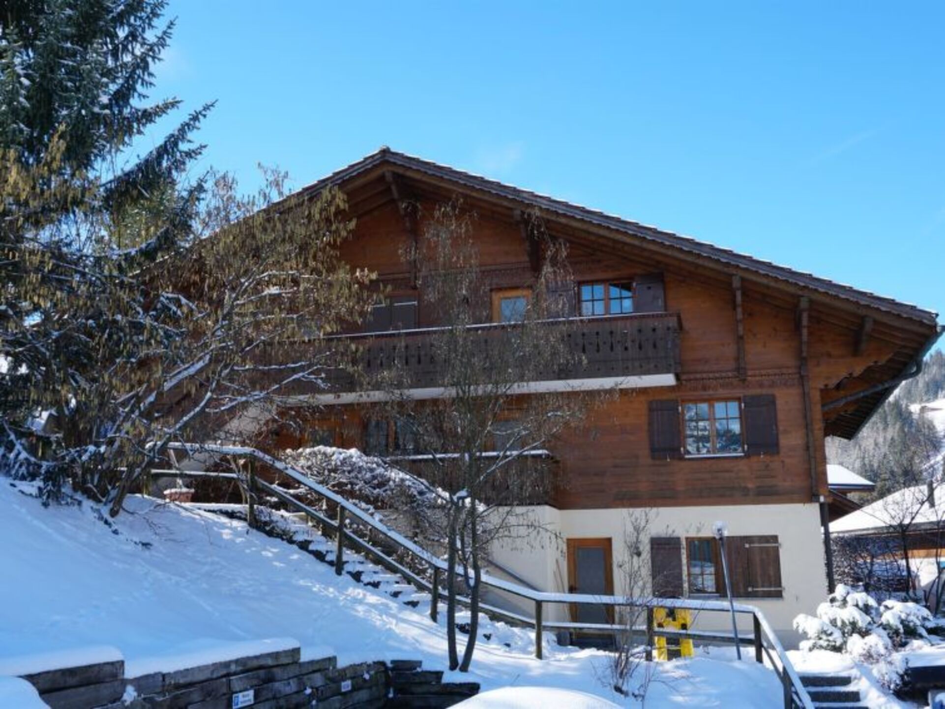 Elegant 2 Bedroom Villa in Zweisimmen, 1195