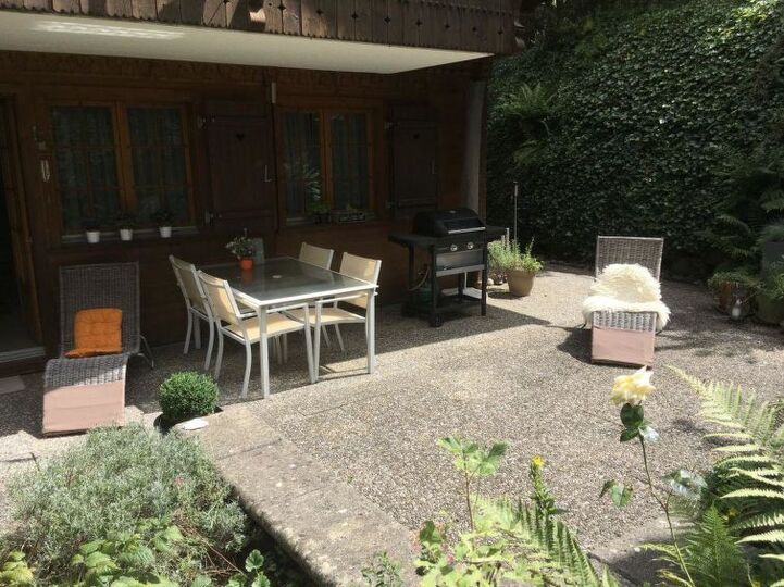 Elegant 2 Bedroom Villa in Zweisimmen, 1195