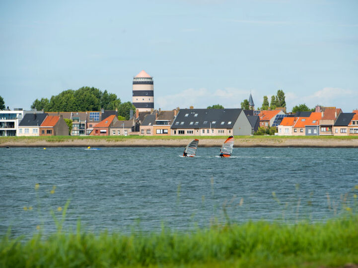 Charming Villa in Bredene, 1010